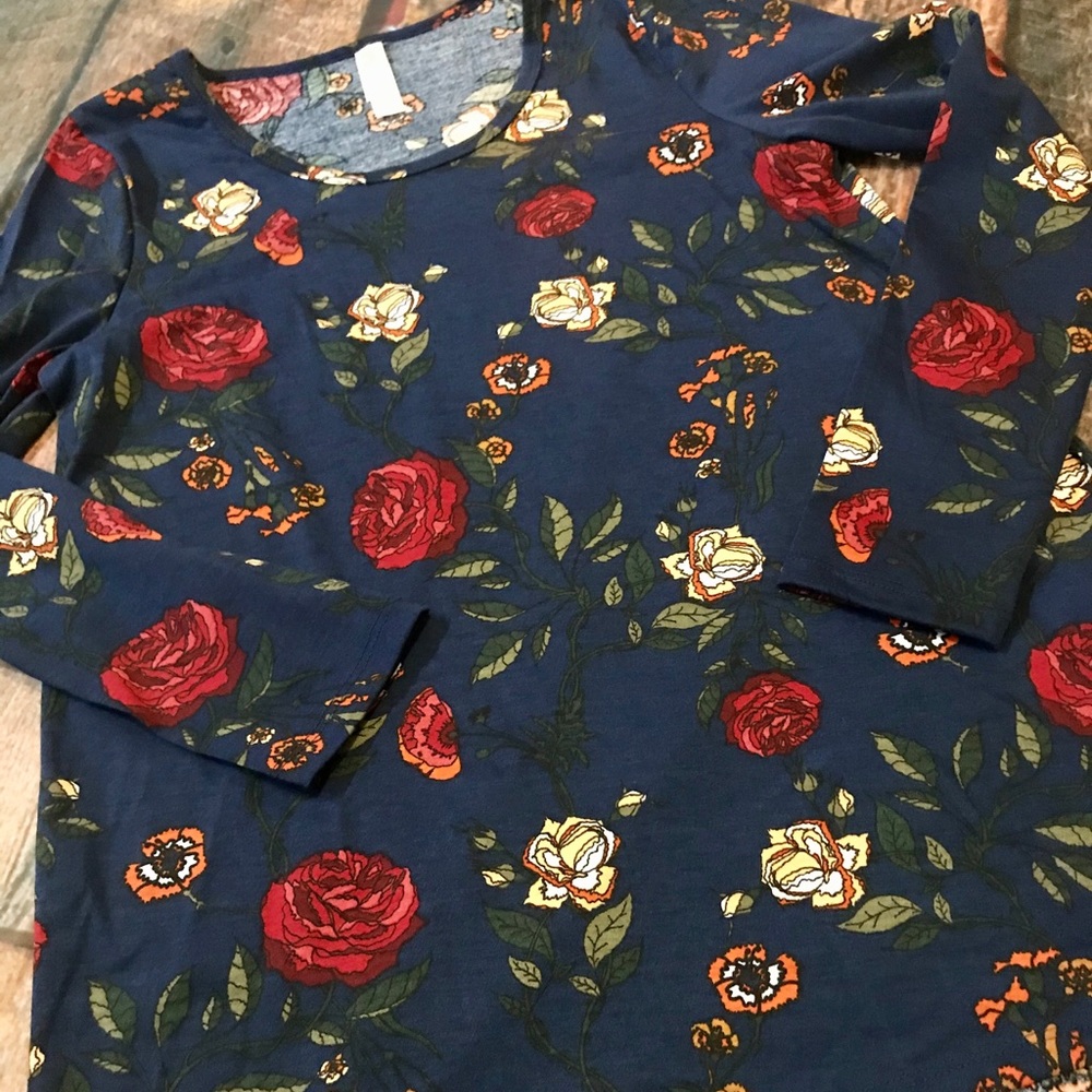 Lularoe Floral Lynnae - NWOT
